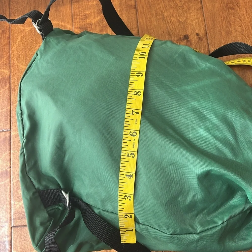 Gap green backpack lightweight